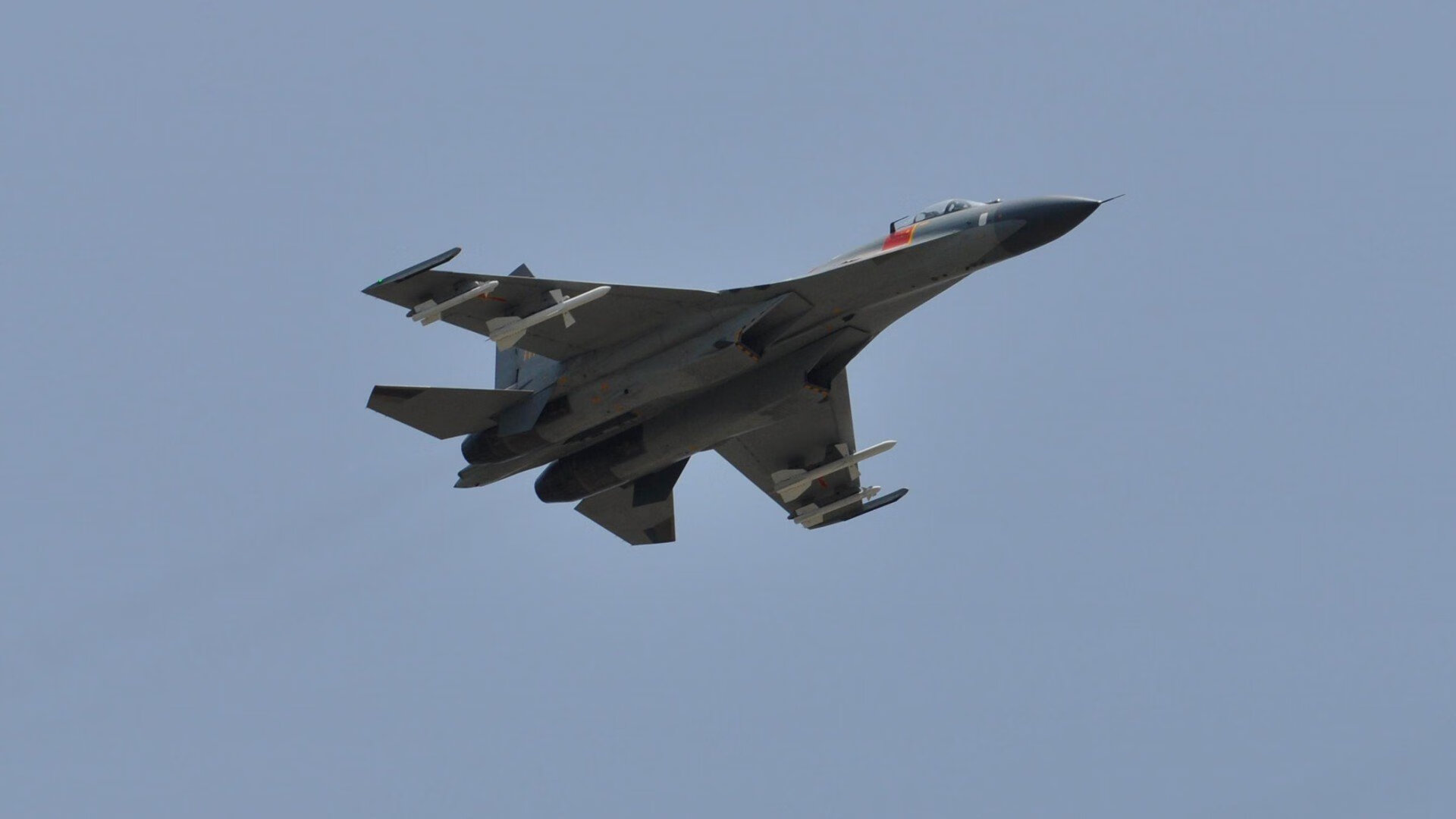 法甲:升班马表现抢眼,升班马是哪个球队