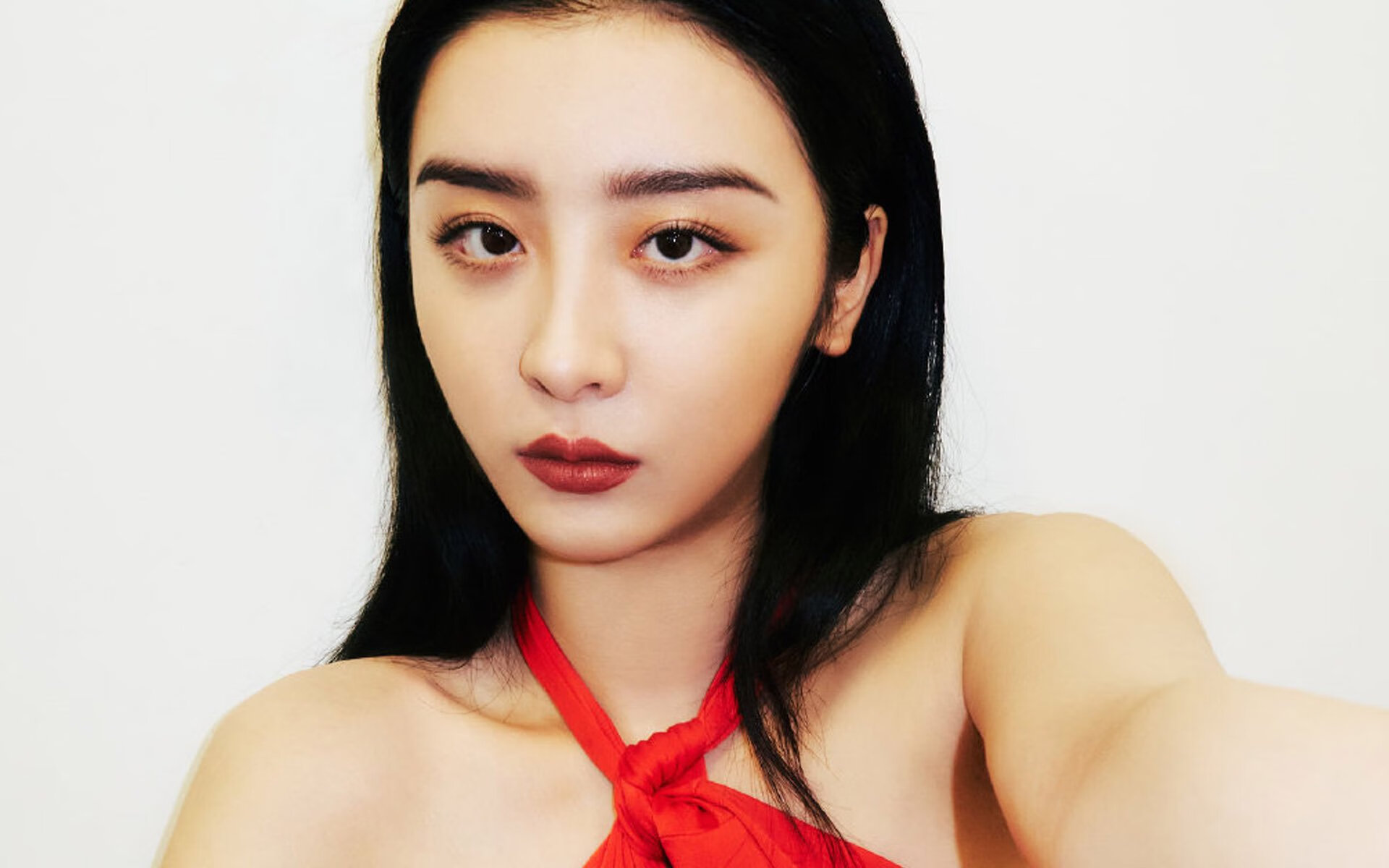 中路直塞成功率是否高于边路渗透传球,直塞最强的中场