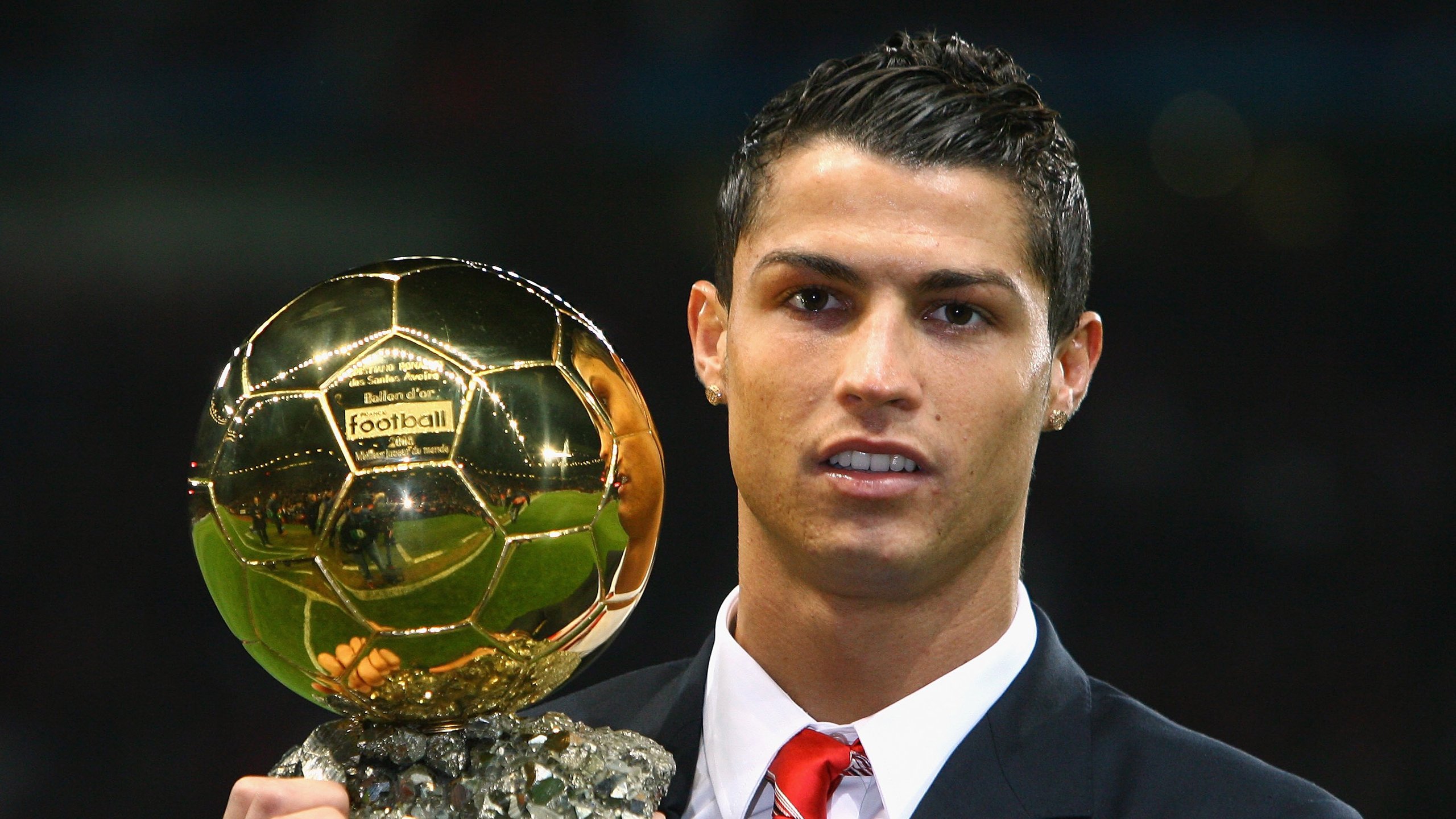 世俱杯网站-职业联赛球员流动过快影响战术配合，职业联赛球员流动过快影响战术配合吗