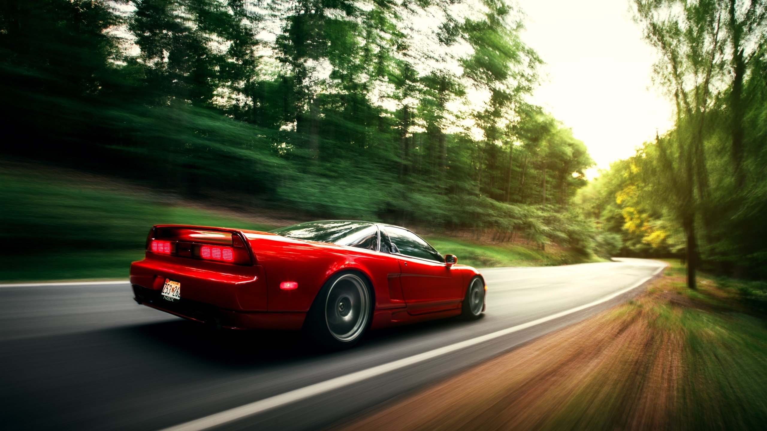 朱婷鼓励队友突破自我迎接挑战,朱婷带队出发