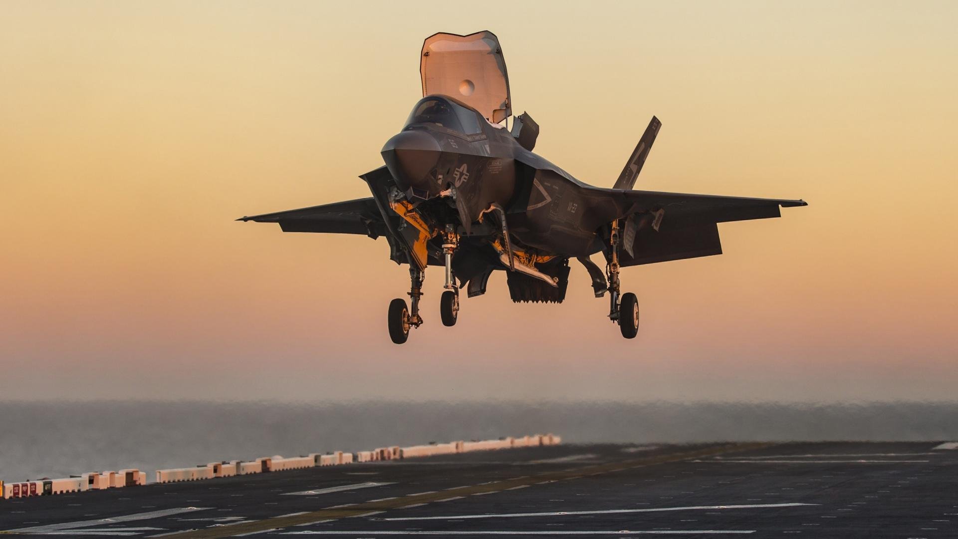 世俱杯赛程-阿莱克西冲刺阶段展现超强节奏感，阿莱克西亚图片